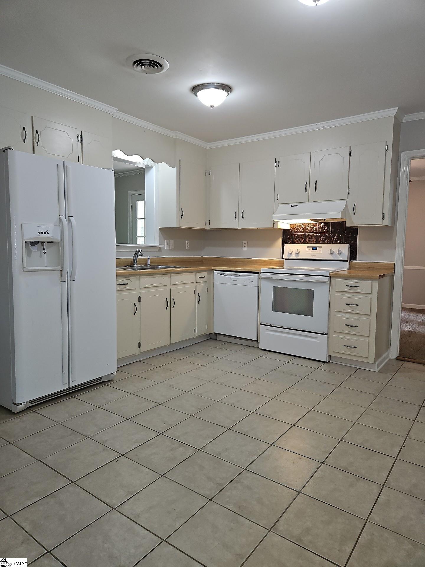 Property image 5 of 5 Belgrave Close in Gray Fox Run, Taylors, SC 29687