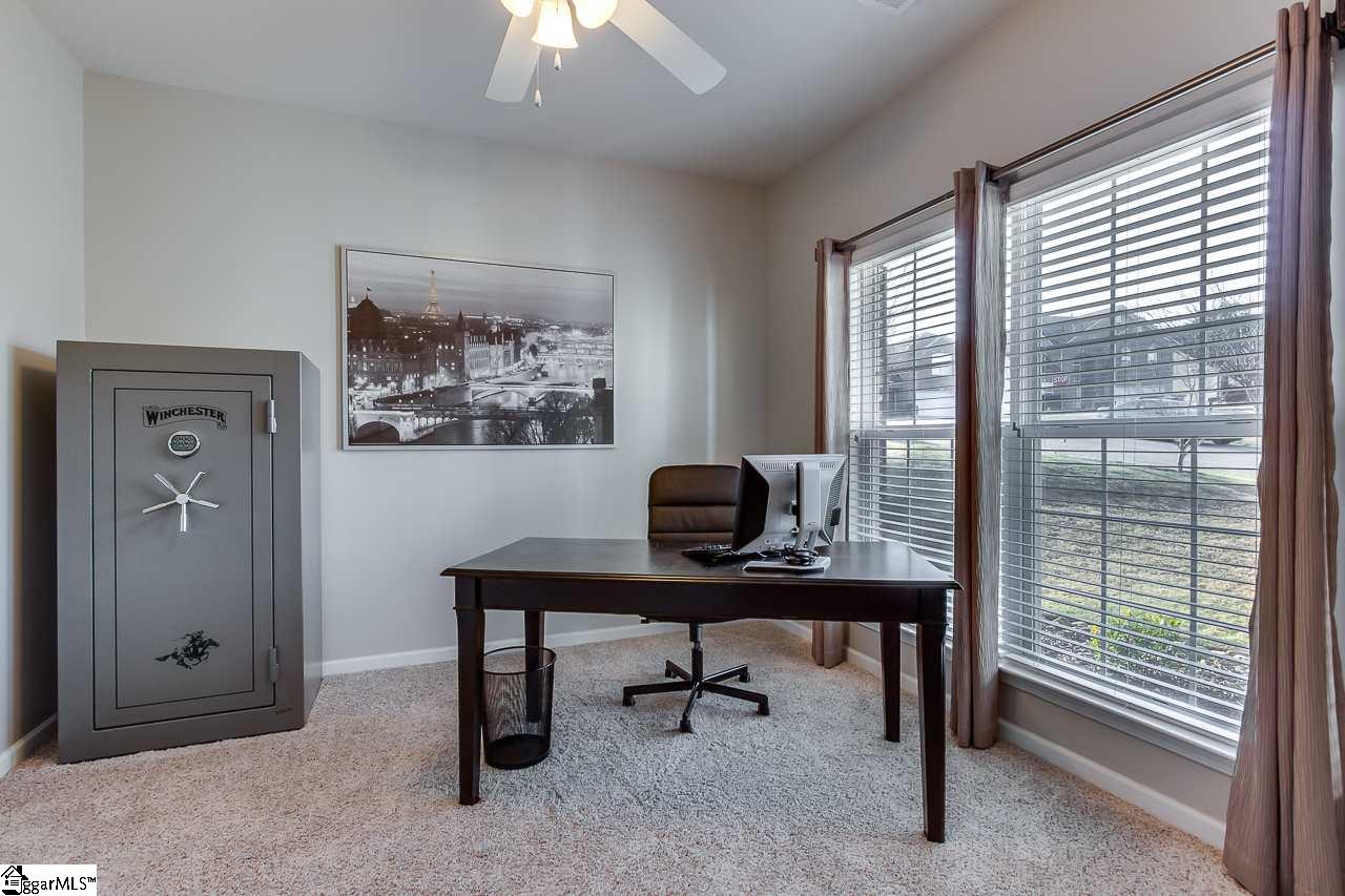 Property image 5 of 4 Cretewood Place in Reid Valley, Taylors, SC 29687