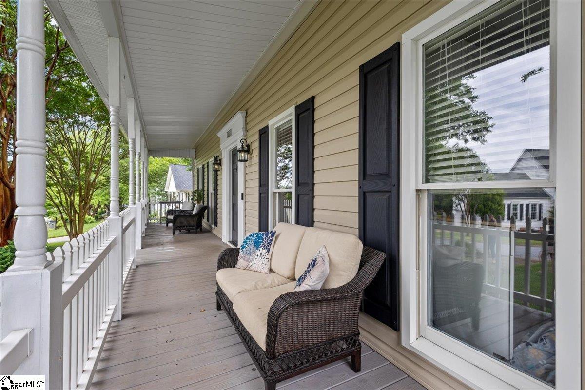 Property image 4 of 2064 Howlong Avenue in Half Mile Lake, Greenville, SC 29609