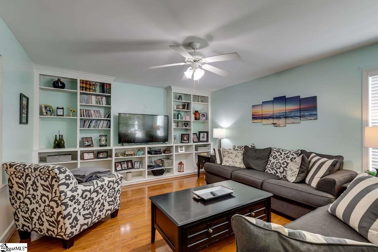 Property image 4 of 127 Provence Street in Arcadia Hills, Greenville, SC 29607