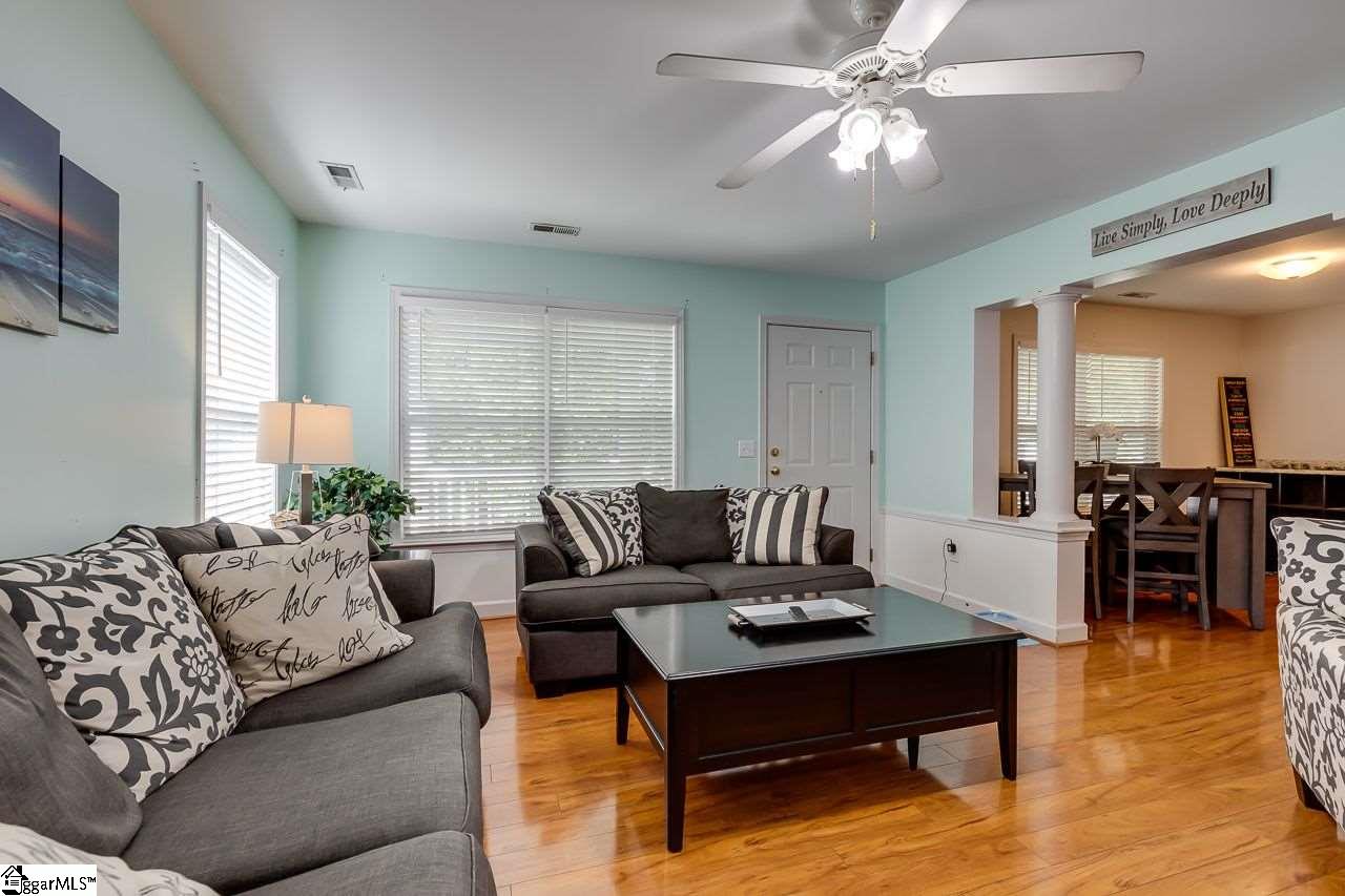 Property image 5 of 127 Provence Street in Arcadia Hills, Greenville, SC 29607