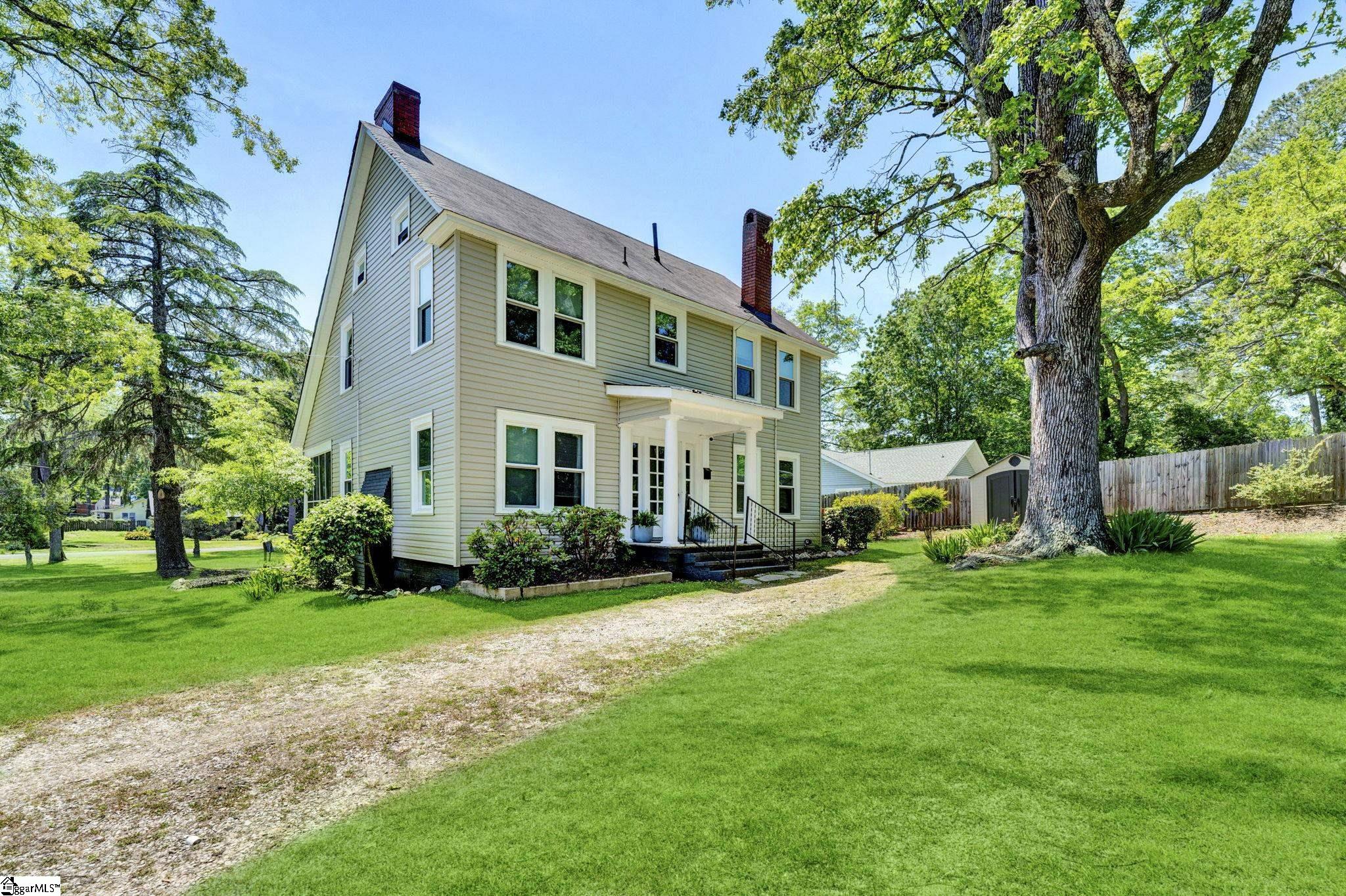 Property image 3 of 409 Calvert Avenue in College View, Clinton, SC 29325