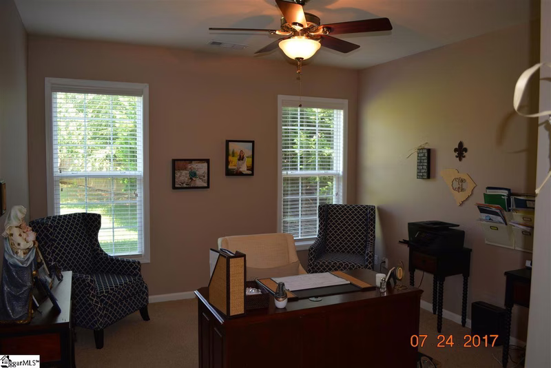 Property image 5 at 6 Farren Court, Greenville, SC 29607