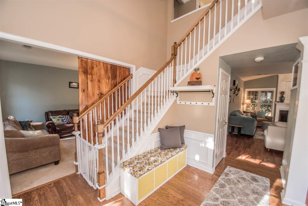 Property image 4 of 10 S Antigo Court in Hudson Forest, Greer, SC 29650