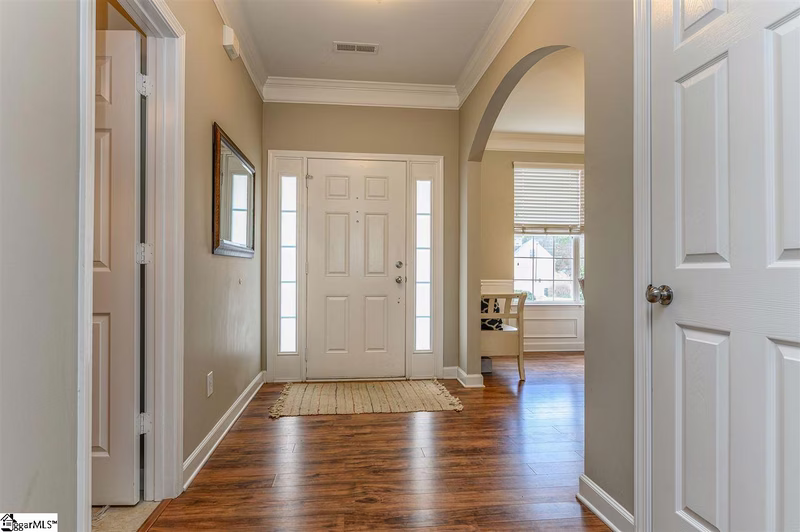 Property image 2 at 314 Oakboro Lane, Simpsonville, SC 29680