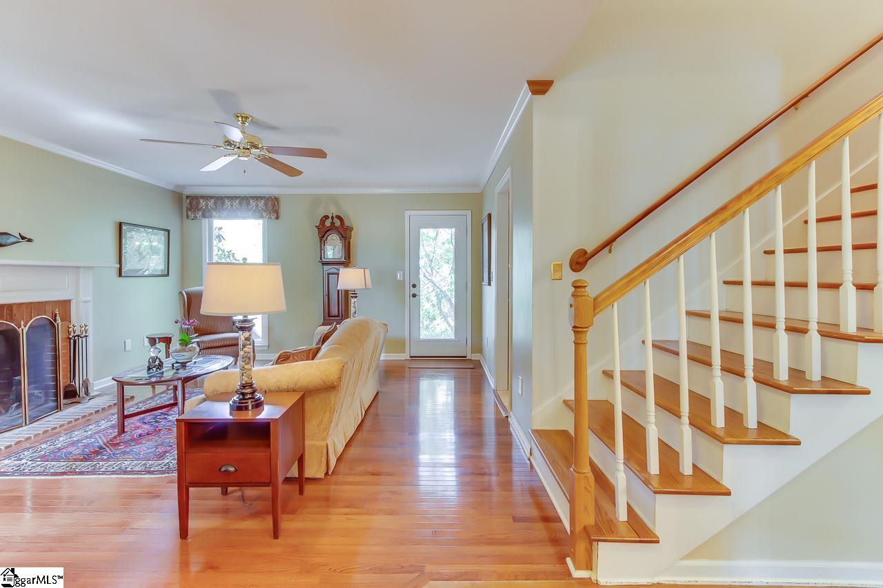 Property image 3 of 102 Cosgrove Lane in Ashley Oaks, Taylors, SC 29687