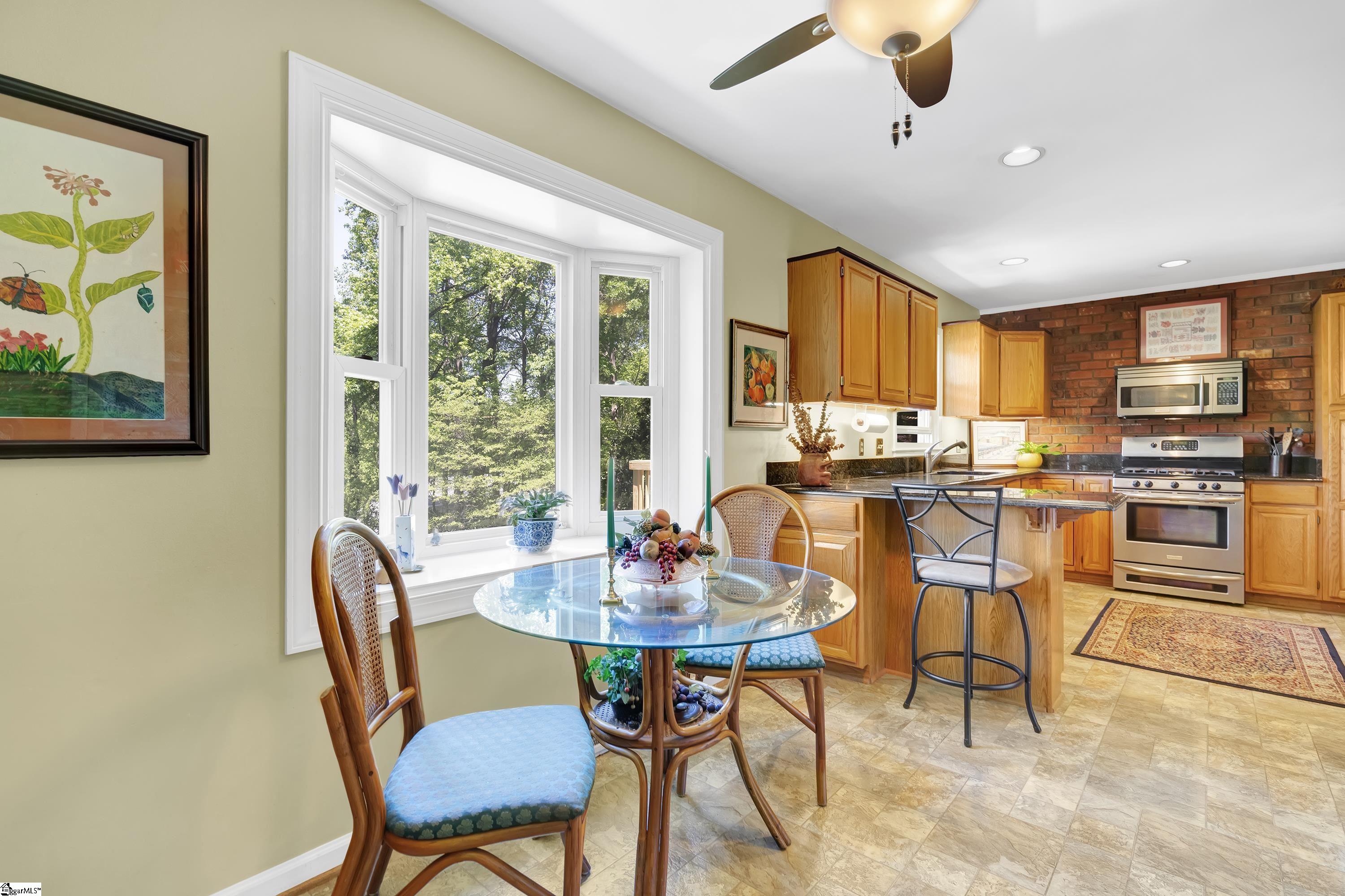 Property image 2 of 1 Rushden Drive in Kingsgate, Greenville, SC 29615
