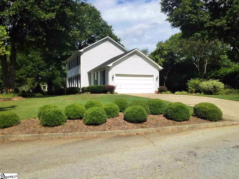 Property image 3 at 3 Legrae Court, Taylors, SC 29687-4156