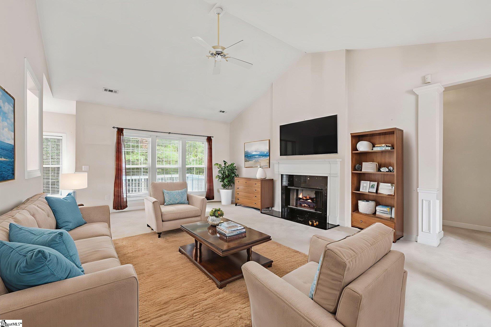 Property image 3 of 212 N Antigo Court in Hudson Forest, Greer, SC 29650