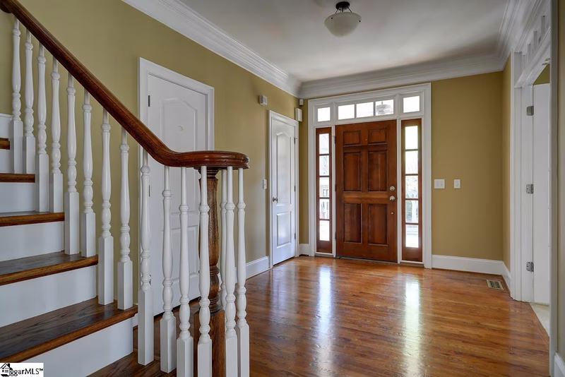 Property image 2 at 127 Applewood Drive, Greenville, SC 29615