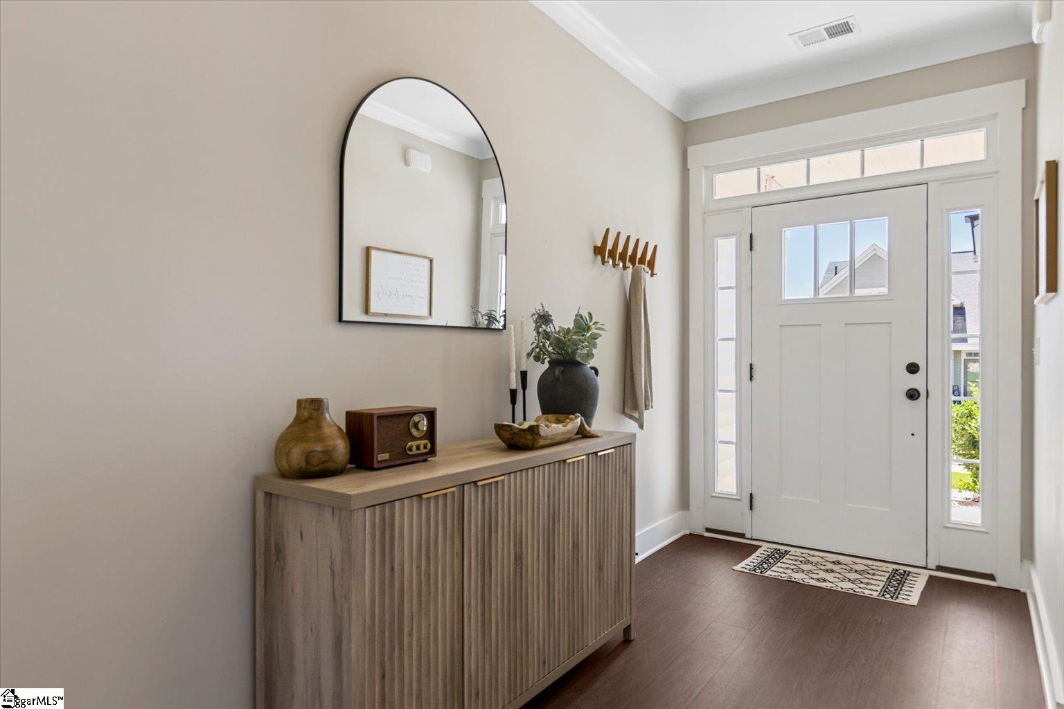 Property image 2 of 611 Delsey Court in Katherine's Garden, Greer, SC 29651
