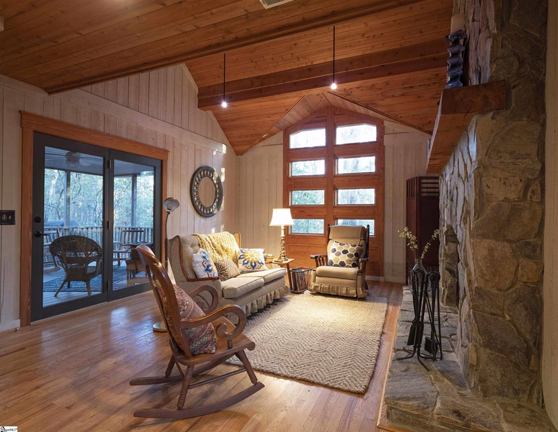 Property image 5 at 404 Cliff Ridge Drive, Cleveland, SC 29635