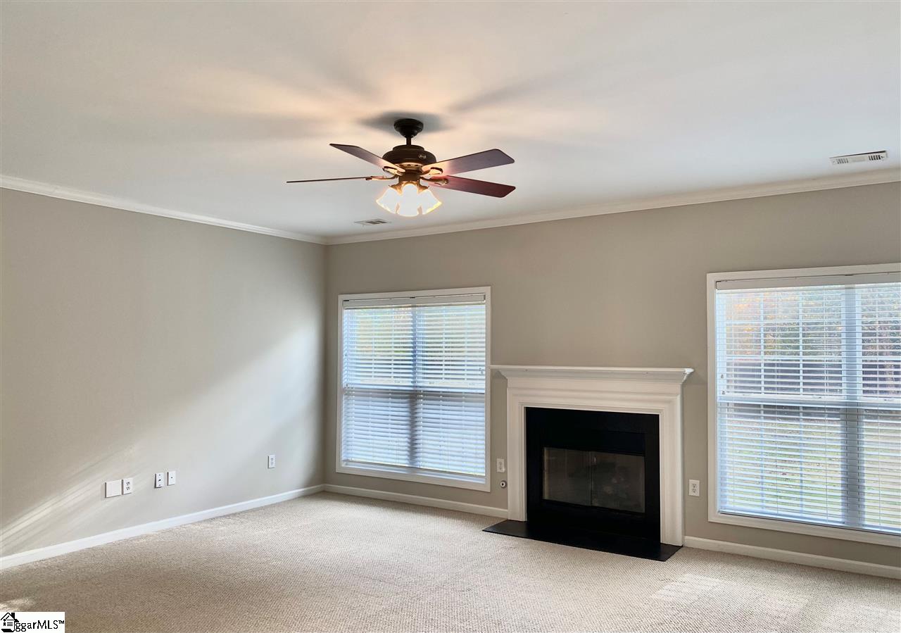 Property image 3 of 240 Strasburg Drive in Shenandoah Farms, Simpsonville, SC 29681