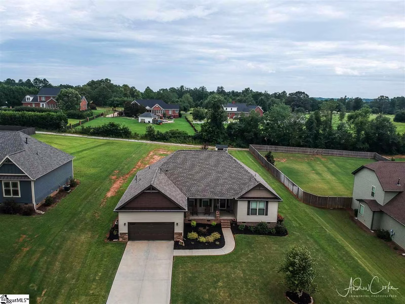 Property image 2 at 23 Rising Meadow Lane, Taylors, SC 29687