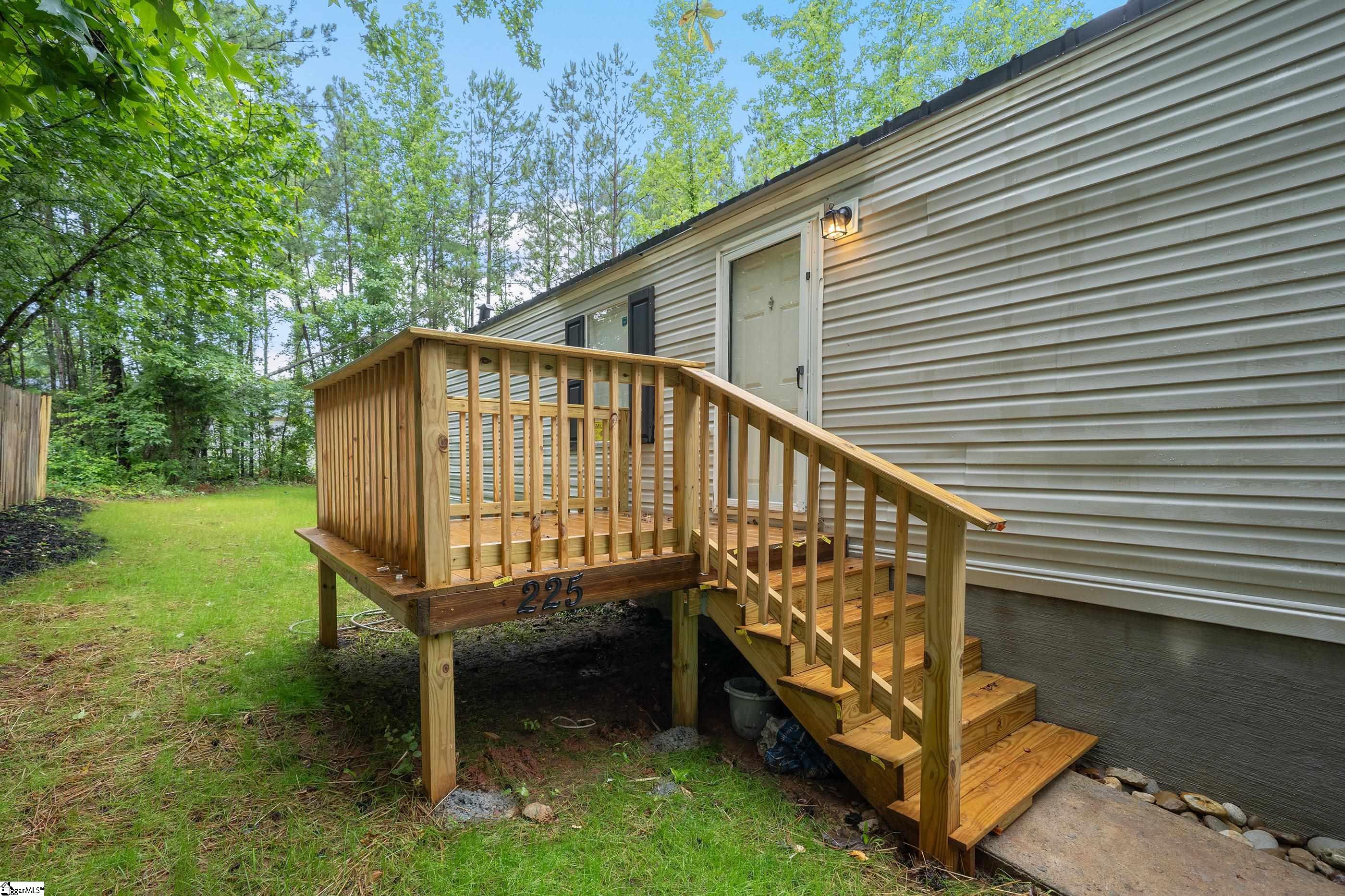 Property image 3 of 225 Cedar Ridge in Cedar Ridge, Anderson, SC 29621