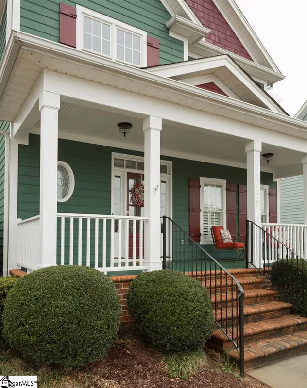 Property image 2 at 105 Applewood Drive, Greenville, SC 29615