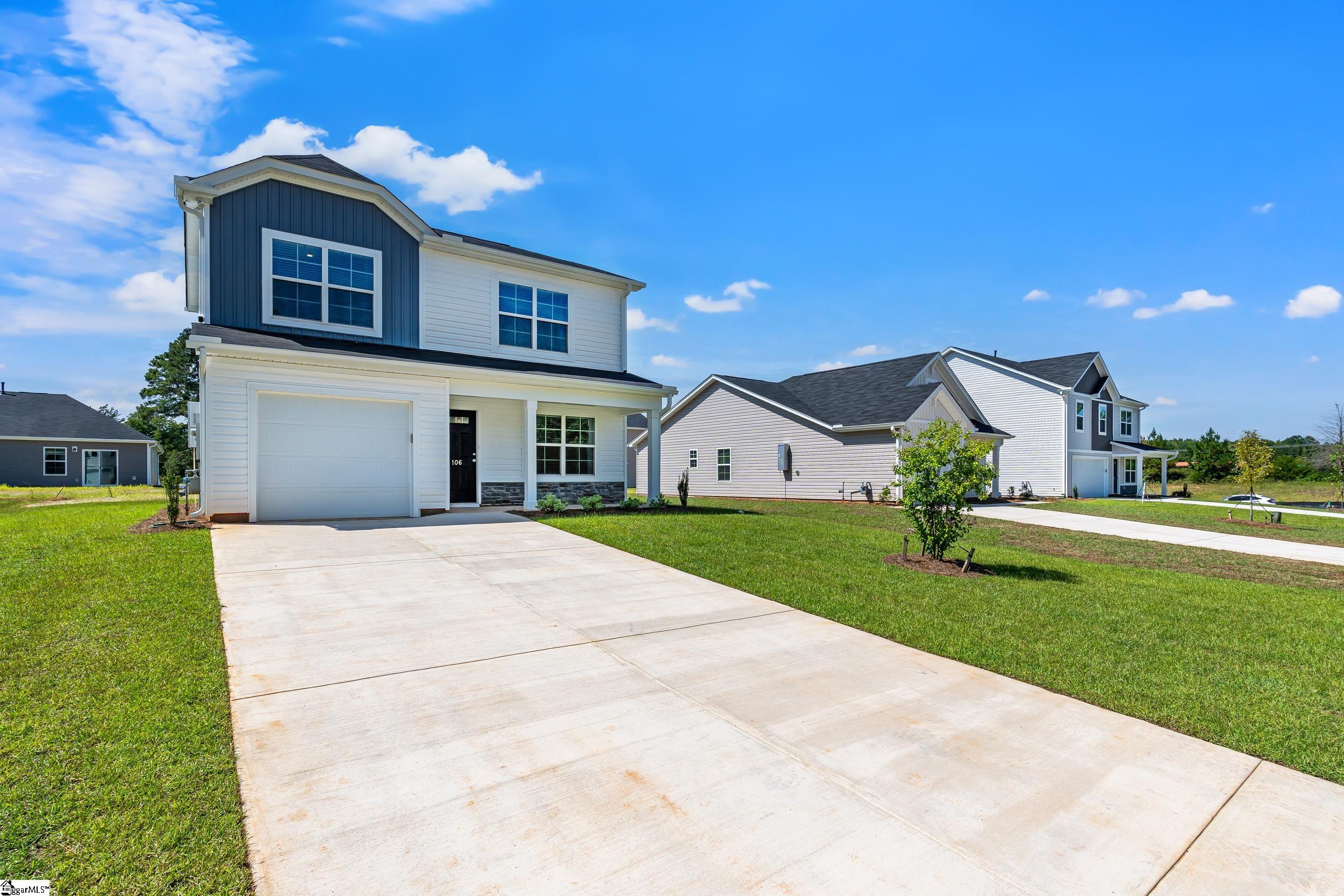 Property image 2 of 106 Myers Lane in Hidden Hills, Laurens, SC 29360