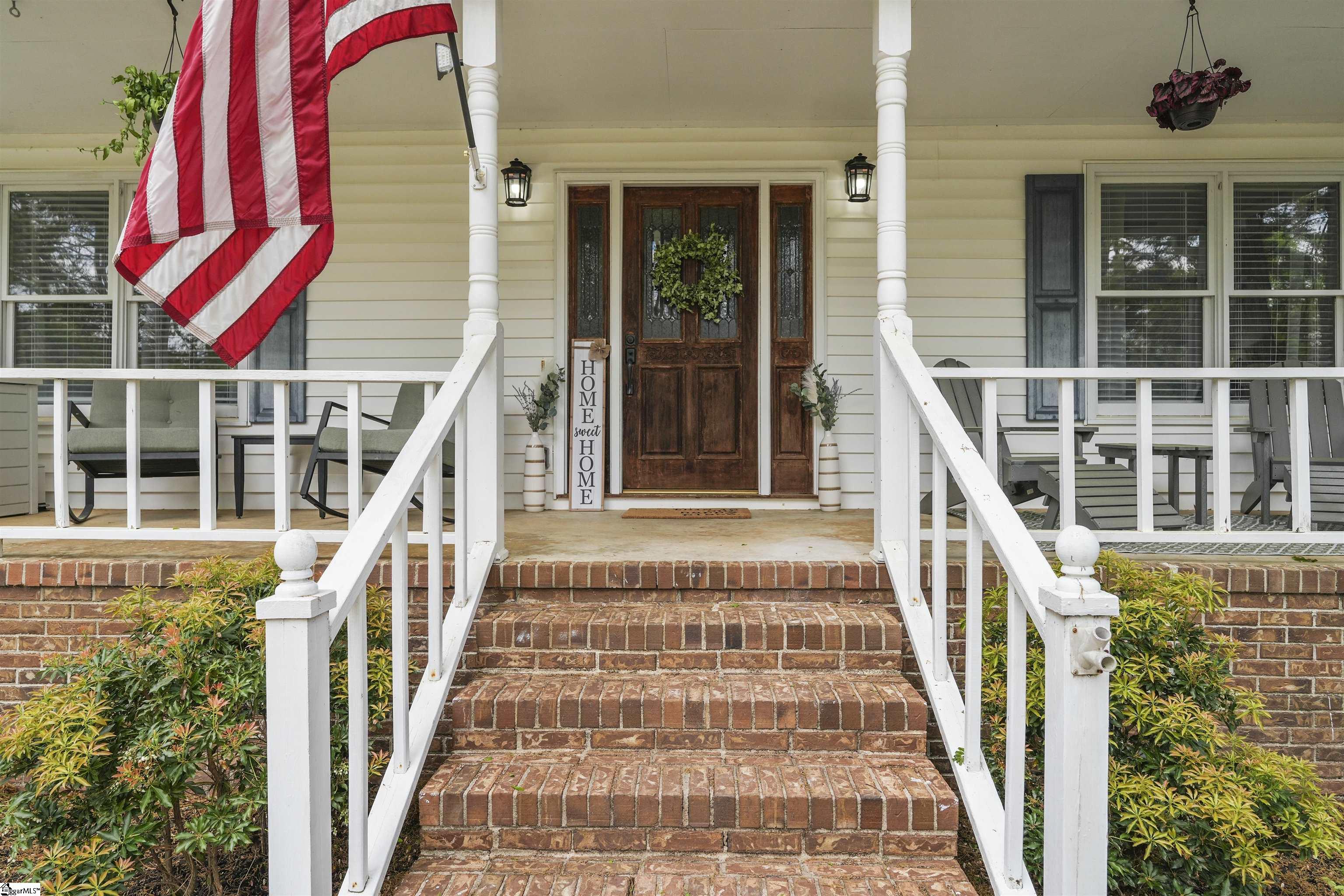 Property image 5 of 101 J Pearle Court in Wyatt Oaks, Easley, SC 29642-9567