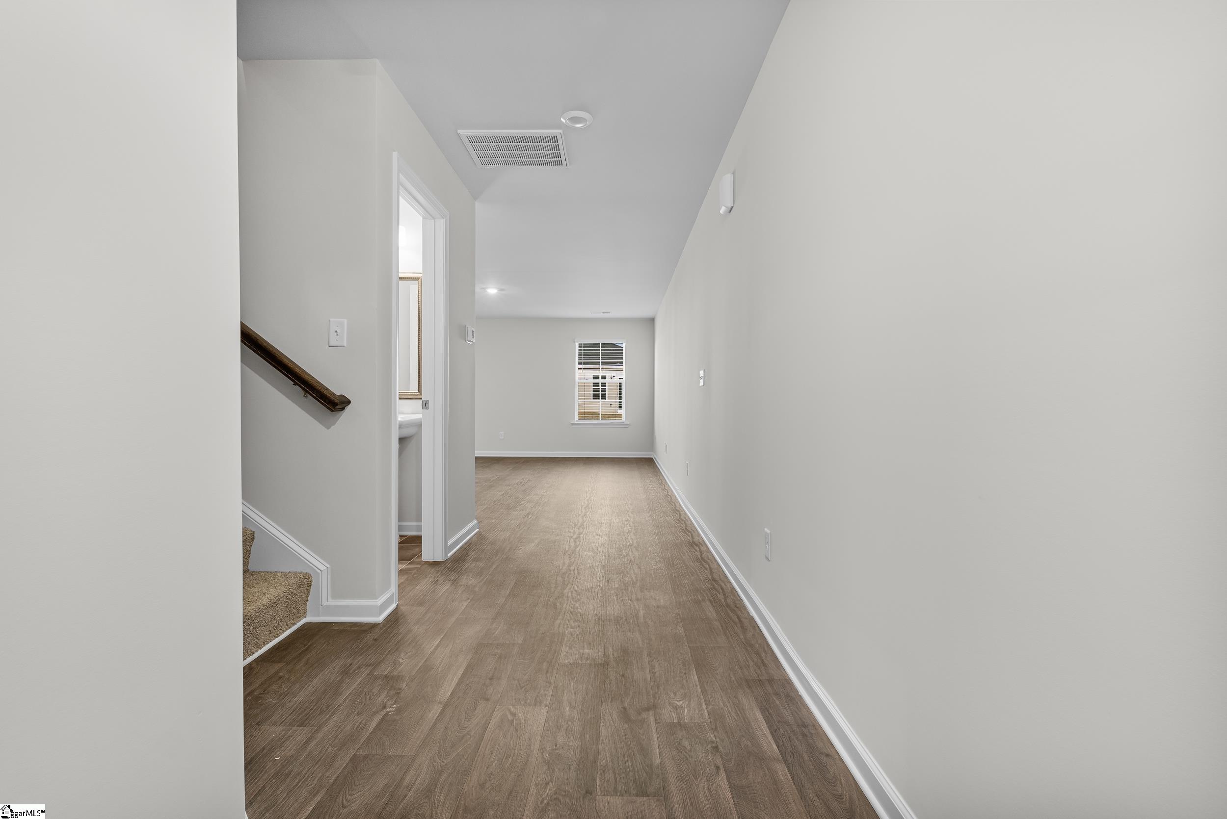 Property image 4 of 119 Southern Magnolia Lane in Hidden Hills, Laurens, SC 29360