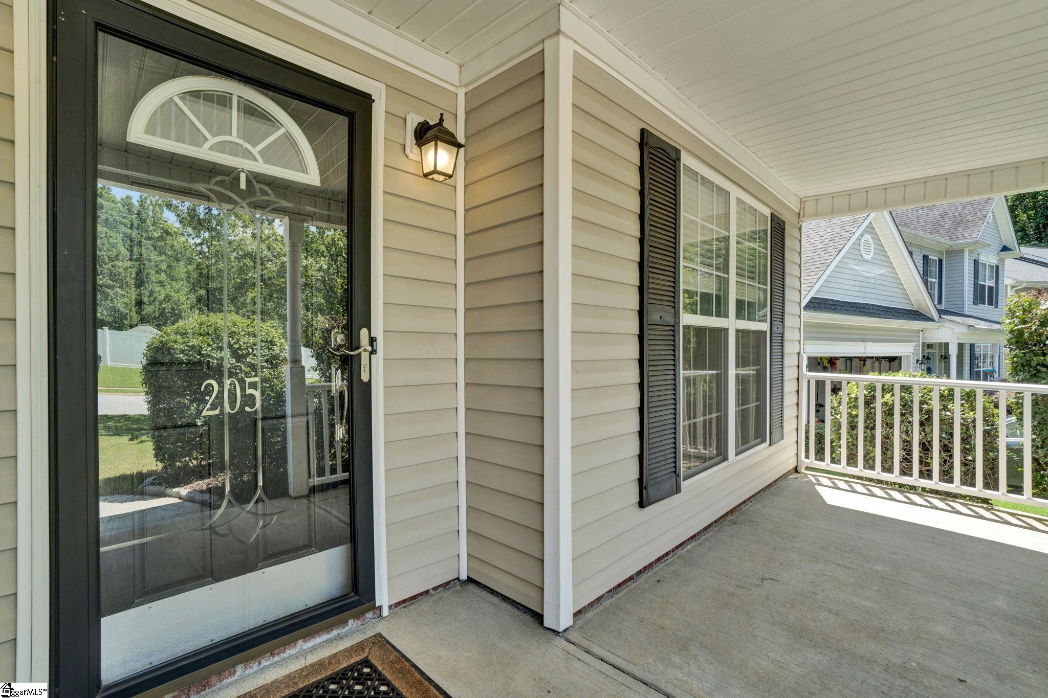 Property image 4 of 205 Kylemore Lane in Lismore Park, Greer, SC 29650
