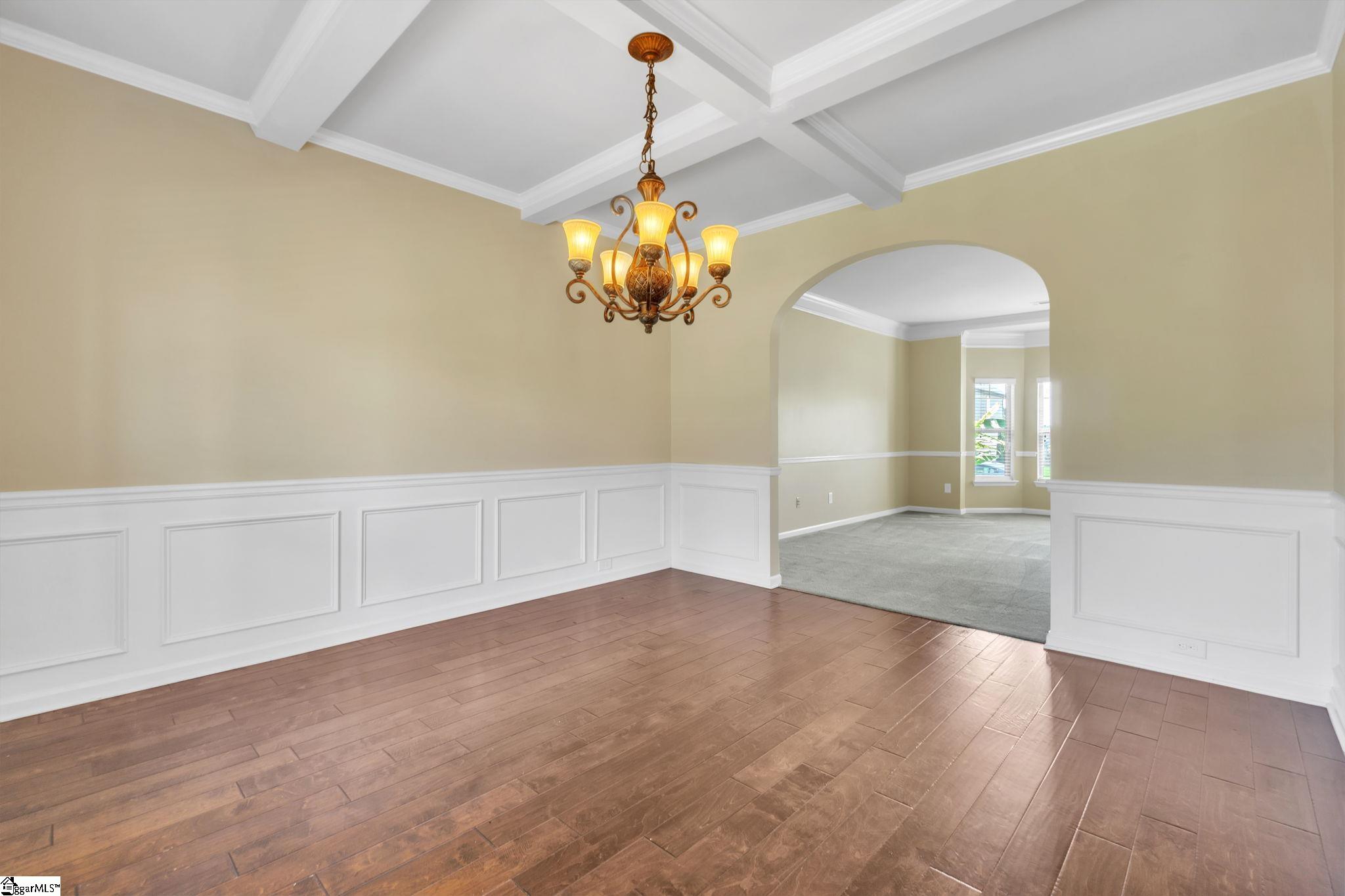 Property image 3 of 812 E Holloway Drive in Reidville Crossing, Woodruff, SC 29388