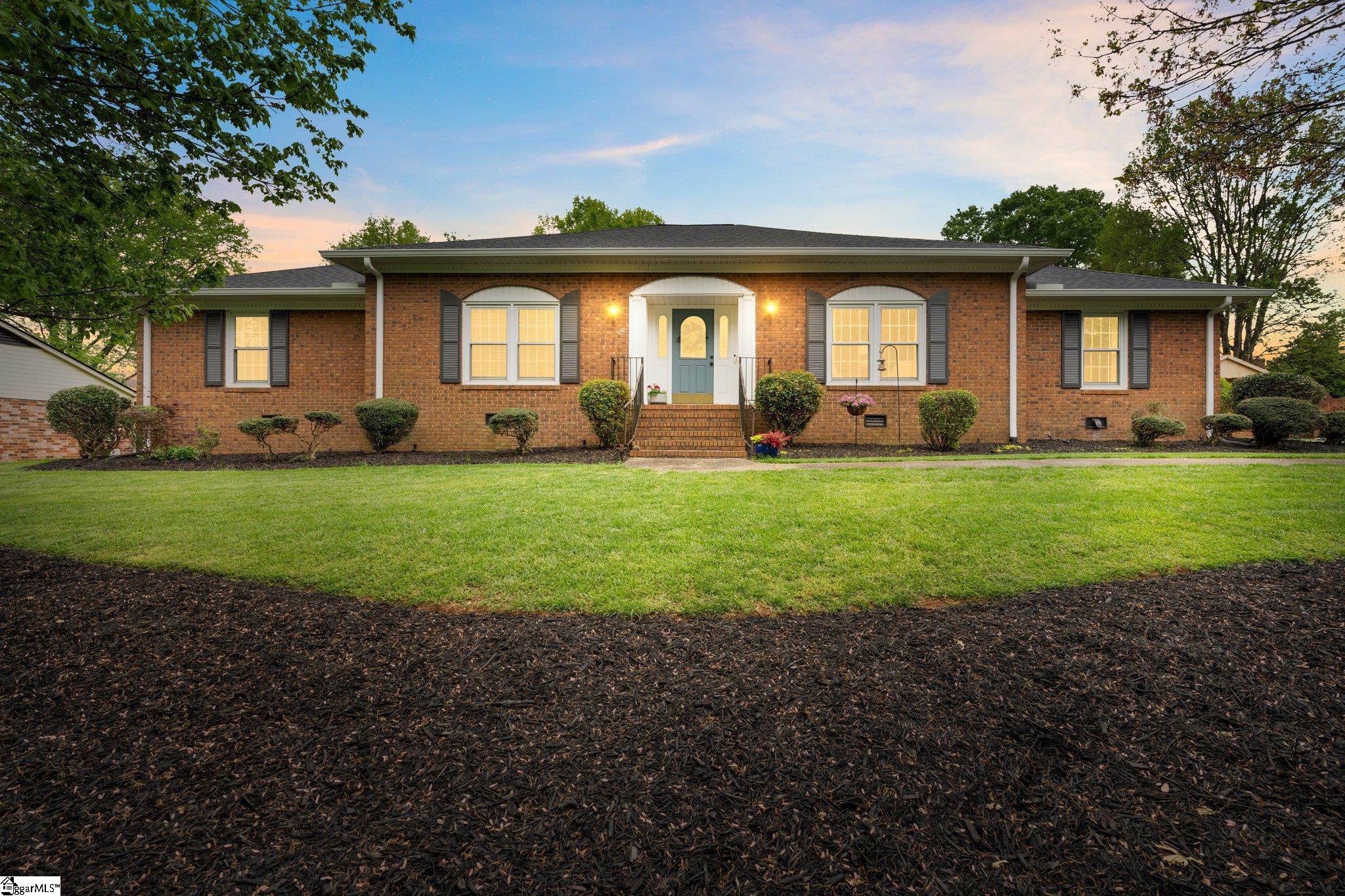 Property image 3 of 148 Swindon Circle in Kingsgate, Greenville, SC 29615