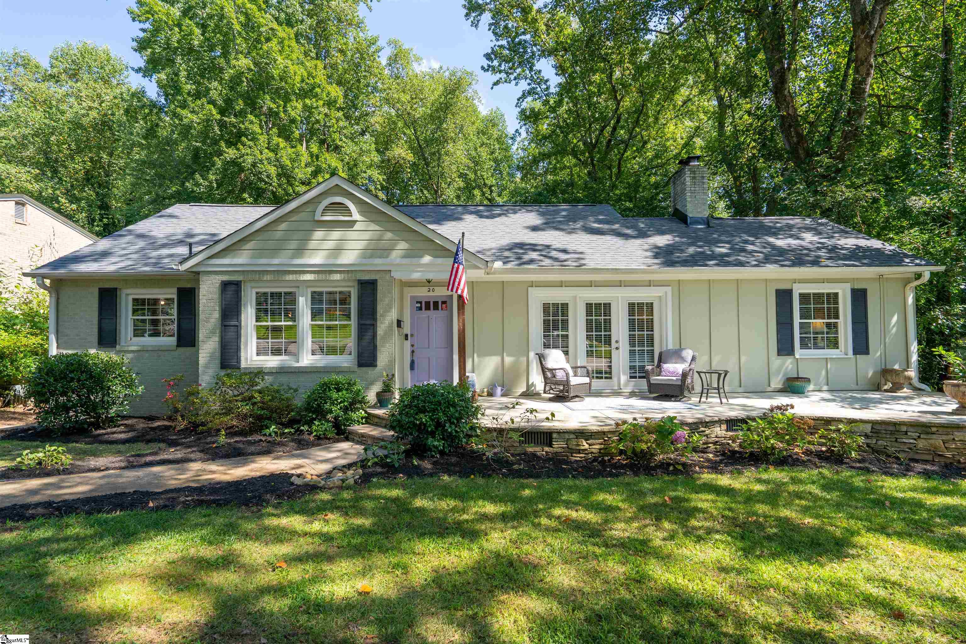 Property image 3 of 20 Coventry Lane in Dellwood, Greenville, SC 29609