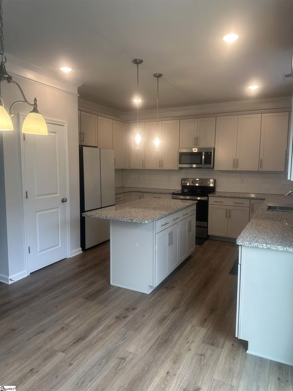 Property image 3 at 426 Wolfbend Drive, Woodruff, SC 29388