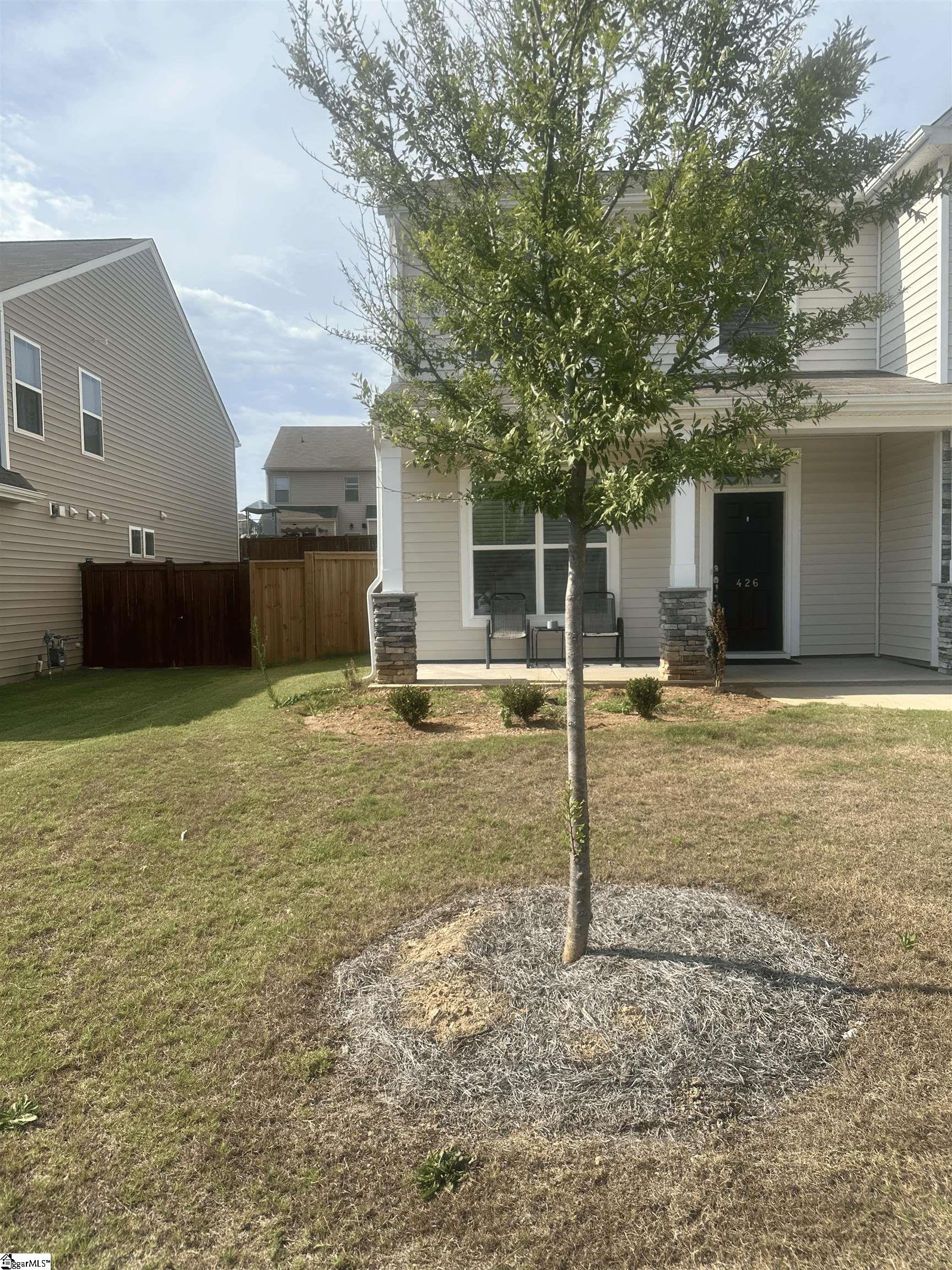 Property image 2 of 426 Wolfbend Drive in Orchards at Reidville, Woodruff, SC 29388