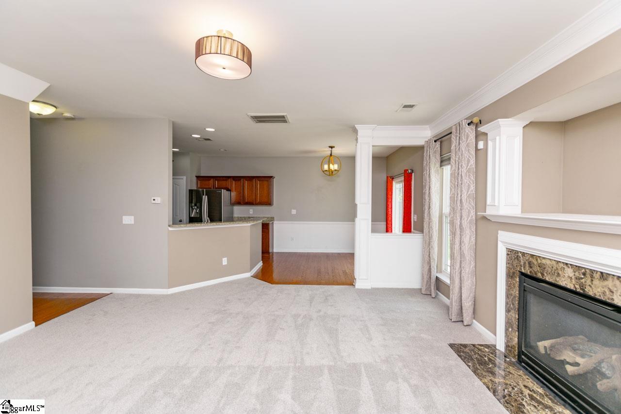 Property image 3 of 10 Gassaway Court in Lismore Park, Greer, SC 29650