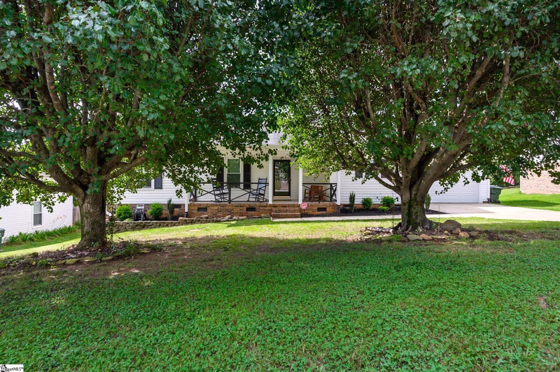 Property image 2 at 108 Apollo Avenue, Greer, SC 29651