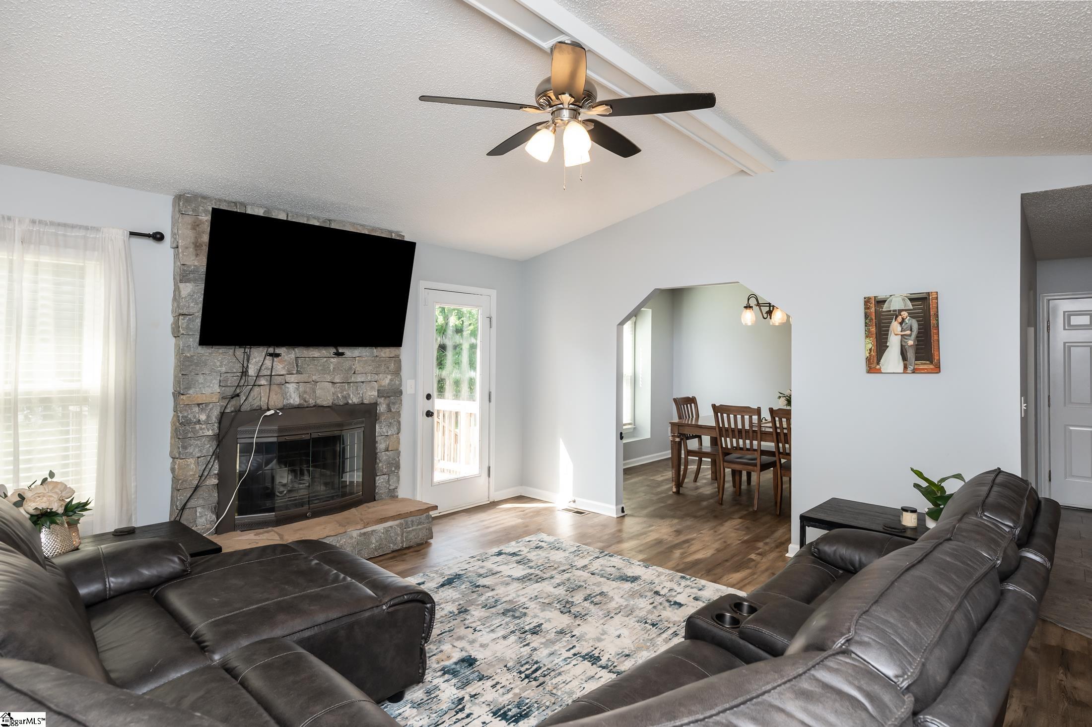 Property image 4 of 108 Apollo Avenue in Crestview Hills, Greer, SC 29651