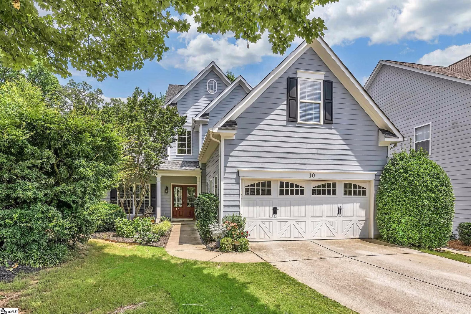 Property image 1 at 10 Majestic Oak Court, Greenville, SC 29609