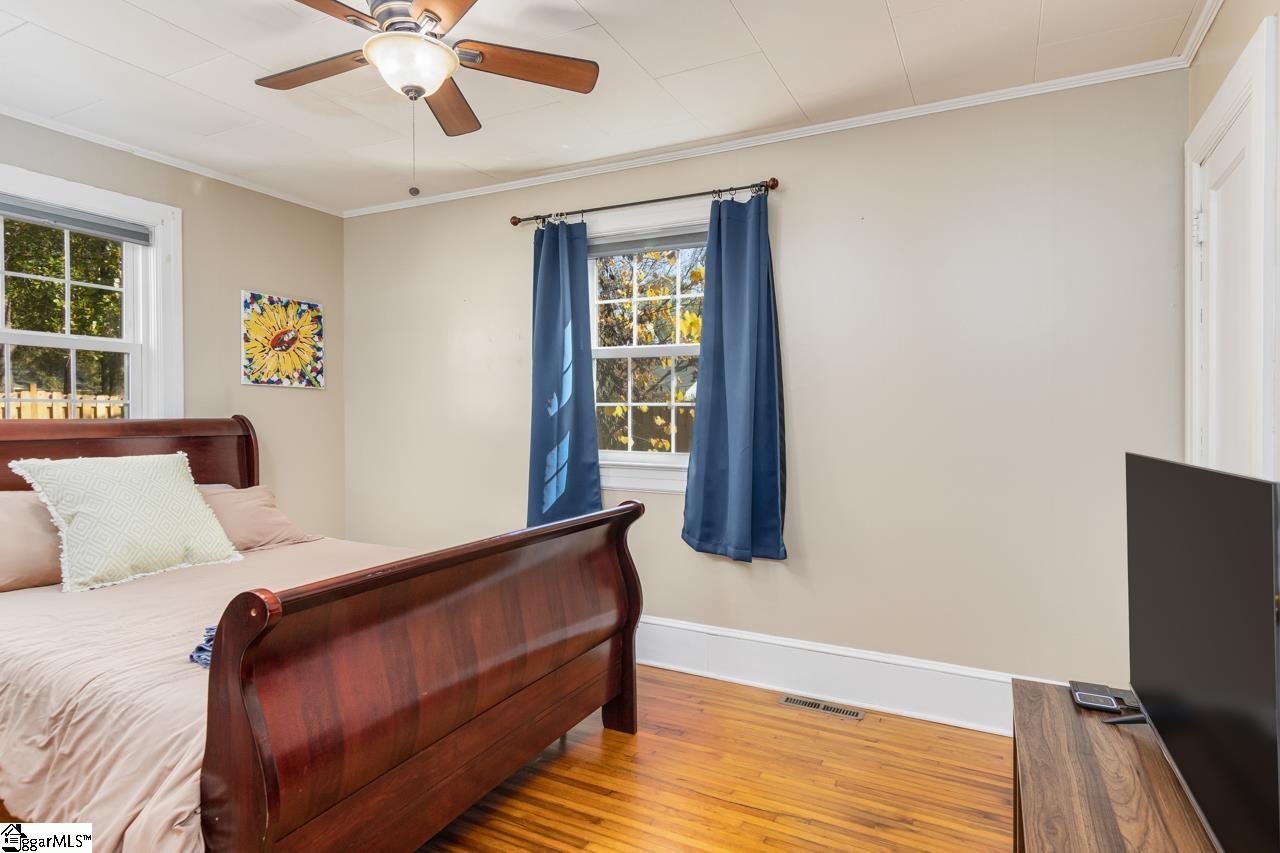 Property image 4 of 401 Stonewall Street in College View, Clinton, SC 29325