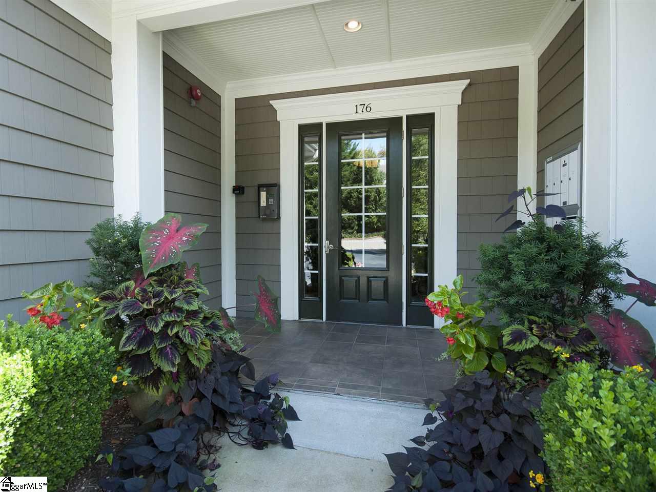 Property image 2 of 176 Ridgeland Drive in Ridgeland at the Park, Greenville, SC 29601