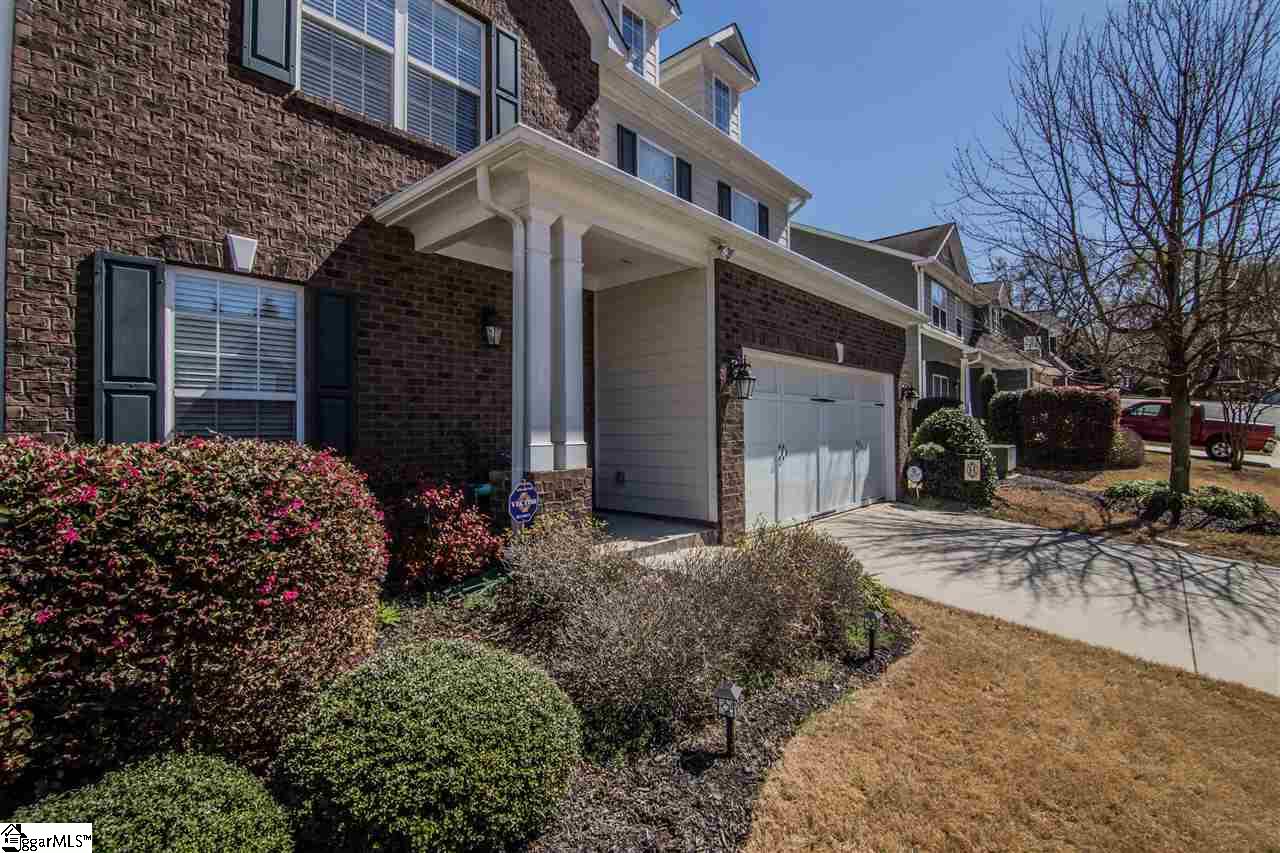 Property image 2 of 20 Richland Creek Drive in Richland Creek at North Main, Greenville, SC 29609