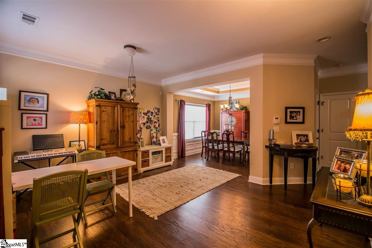 Property image 3 of 20 Richland Creek Drive in Richland Creek at North Main, Greenville, SC 29609