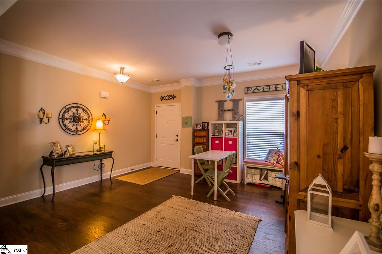 Property image 4 of 20 Richland Creek Drive in Richland Creek at North Main, Greenville, SC 29609