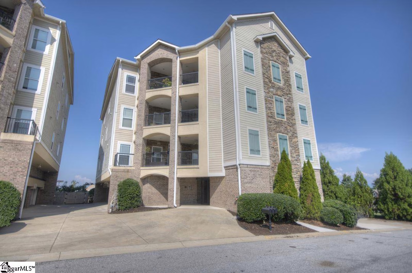 Property image 1 at 226 Rocky Top Drive, Greenville, SC 29615-4980