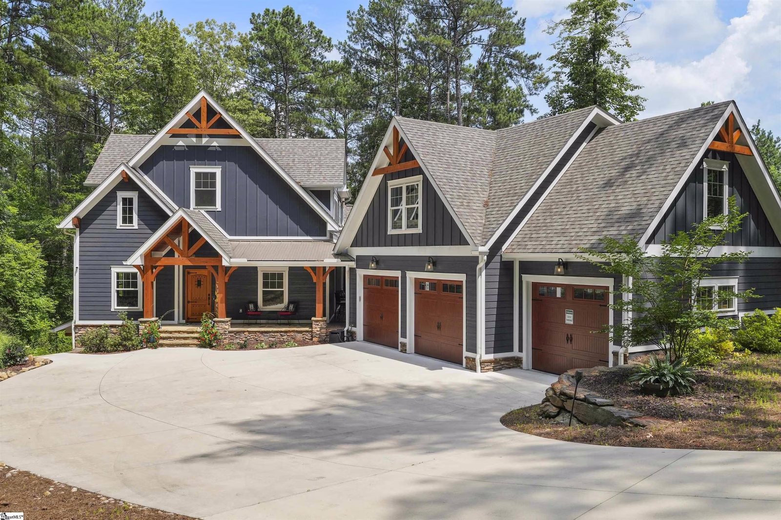 Property image 1 at 437 Peninsula Road, West Union, SC 29696