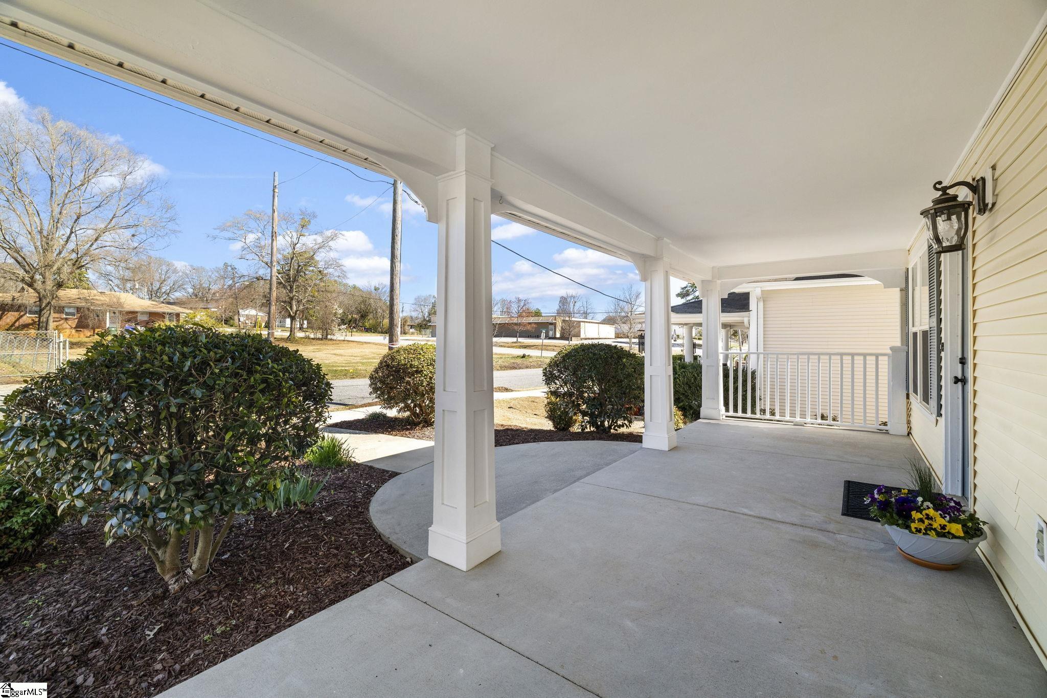 Property image 5 of 14 Fleming Street in Arcadia Hills, Greenville, SC 29607
