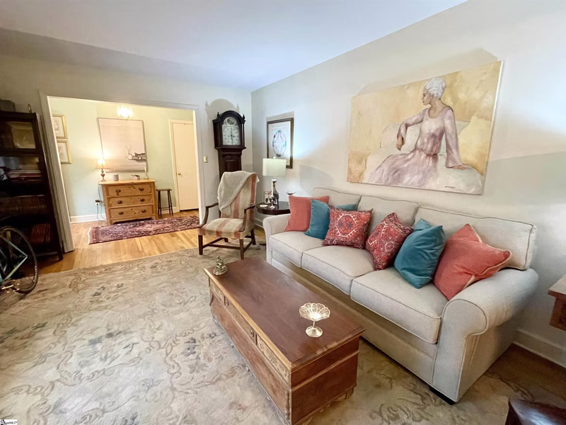 Property image 3 at 600 Chestnut Street, Clinton, SC 29325