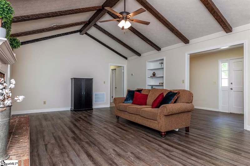 Property image 4 at 7 Huntley Castle Court, Taylors, SC 29687