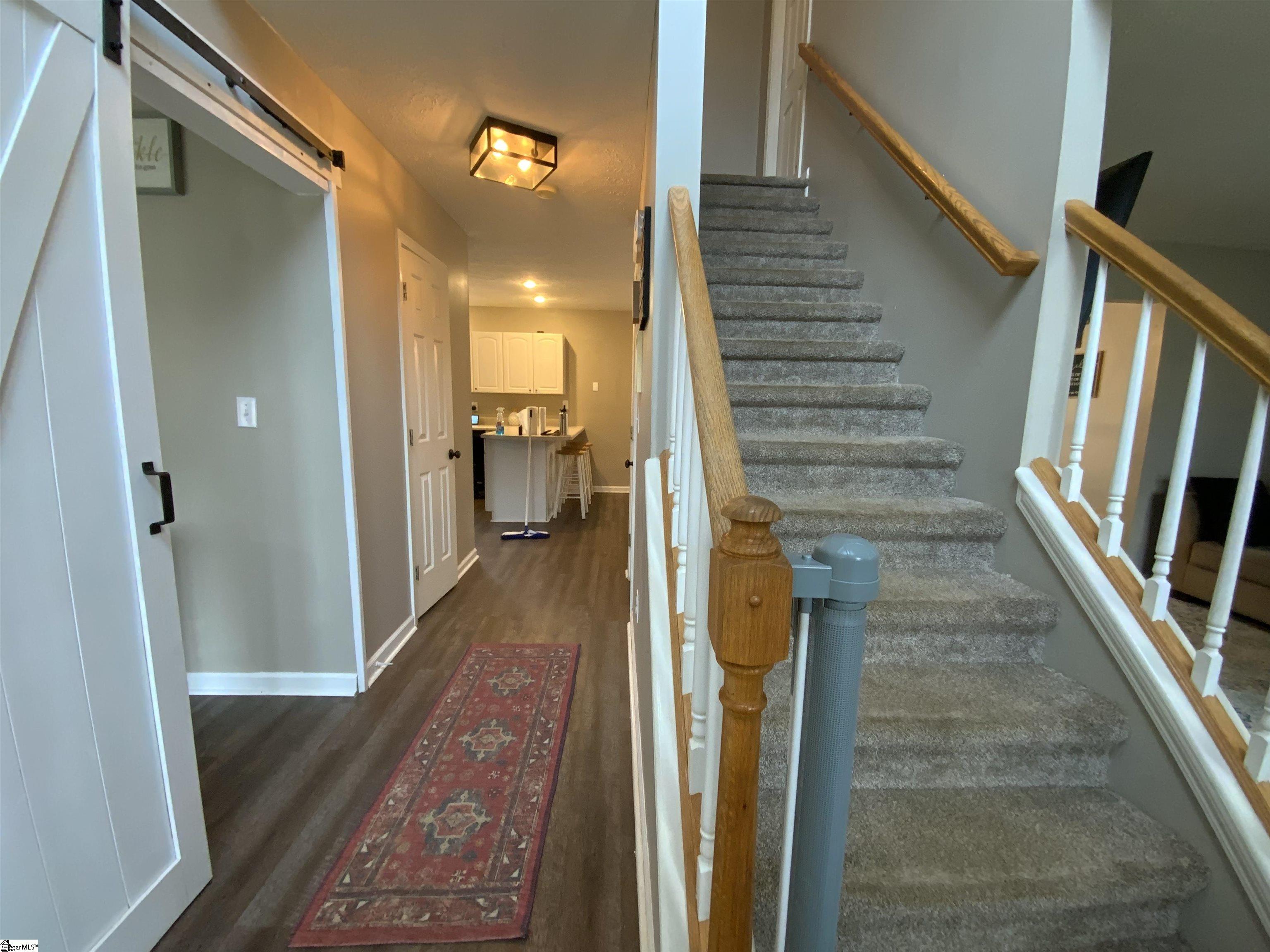 Property image 4 of 112 W Celestial Drive in Crestview Hills, Greer, SC 29651