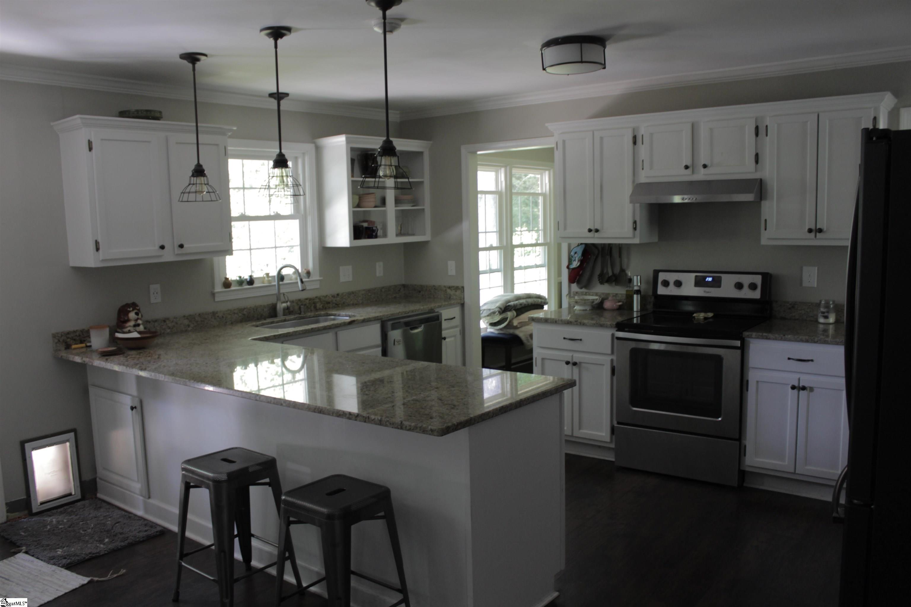Property image 2 of 602 Gray Fox Square in Gray Fox Run, Taylors, SC 29687
