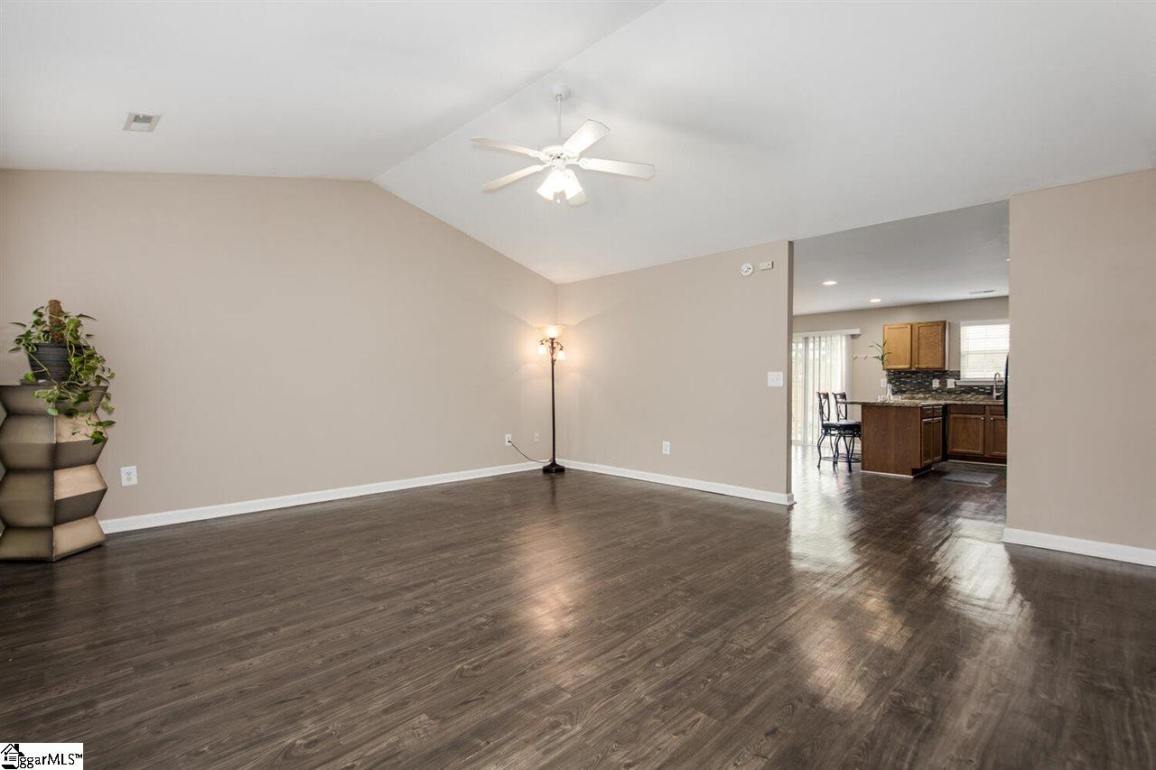 Property image 5 of 318 Monti Drive in Casa Del Rio, Anderson, SC 29625