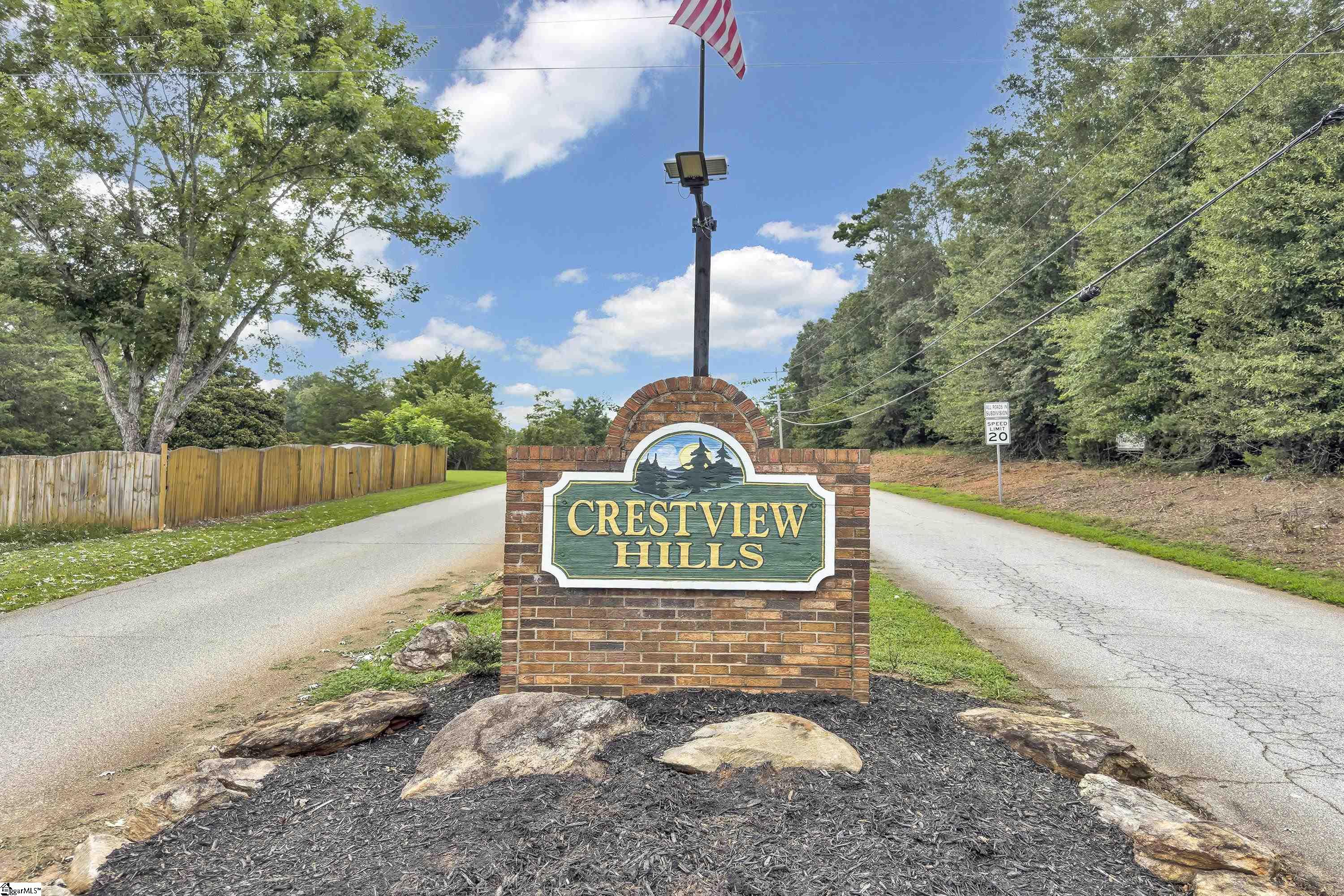 Property image 4 of 308 E Celestial Drive in Crestview Hills, Greer, SC 29651