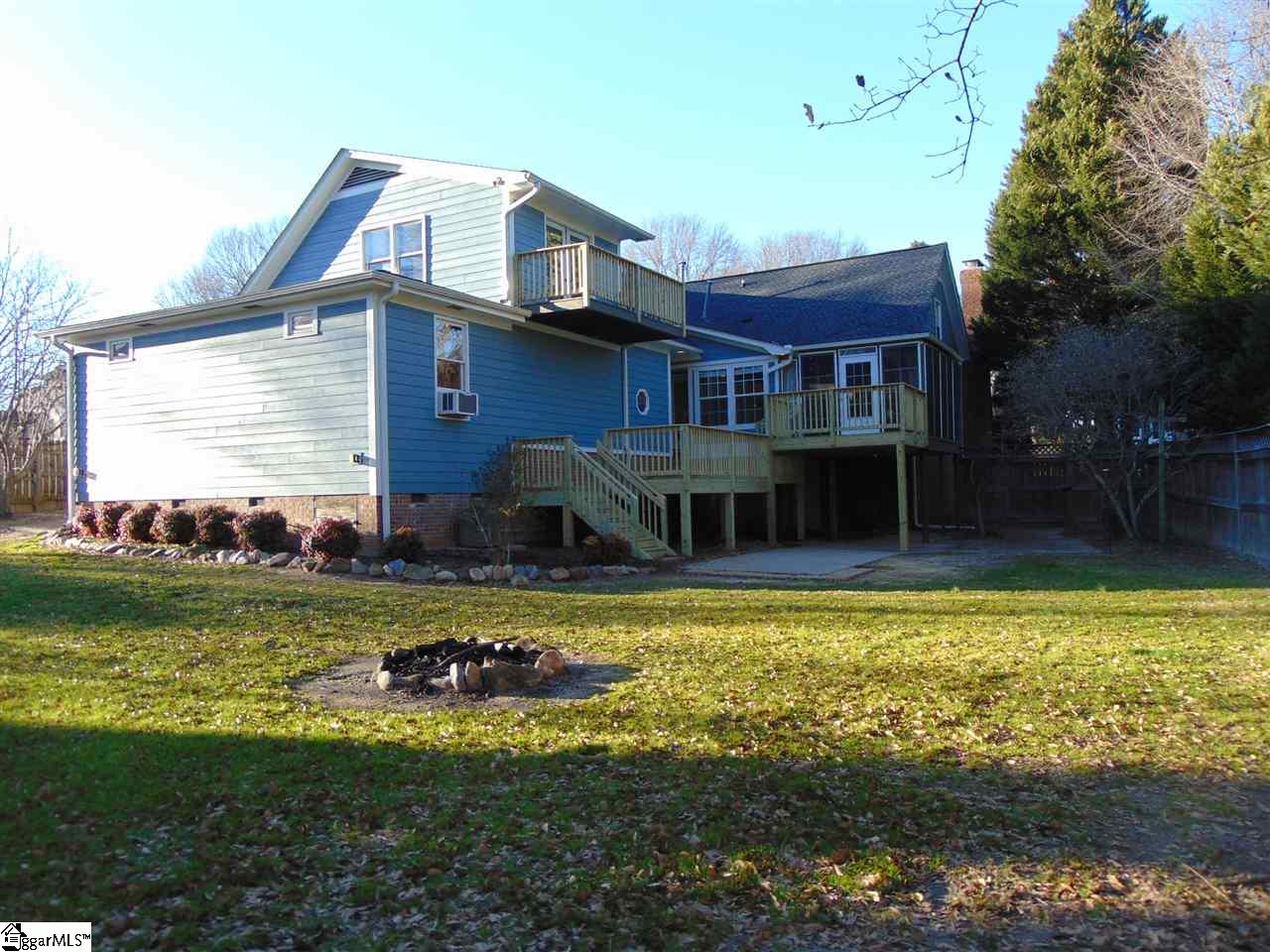 Property image 3 of 112 LeGrae Lane in Ashley Oaks, Taylors, SC 29687