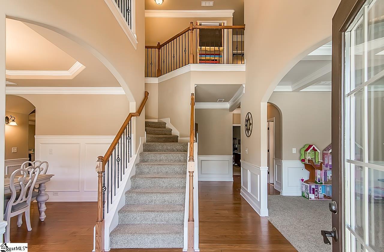 Property image 3 of 384 Strasburg Drive in Shenandoah Farms, Simpsonville, SC 29681