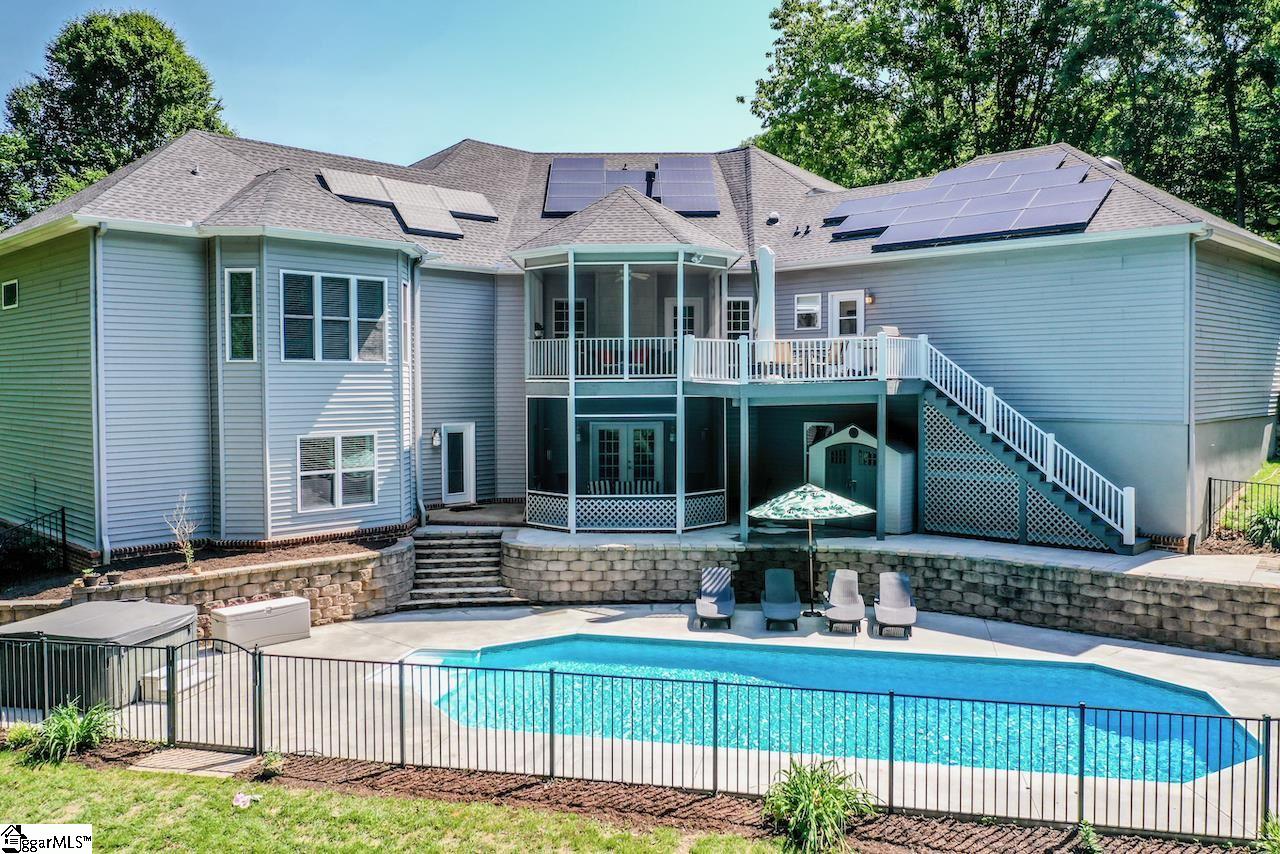 Property image 2 of 31 Silver Knoll Court in Silver Ridge, Greer, SC 29651